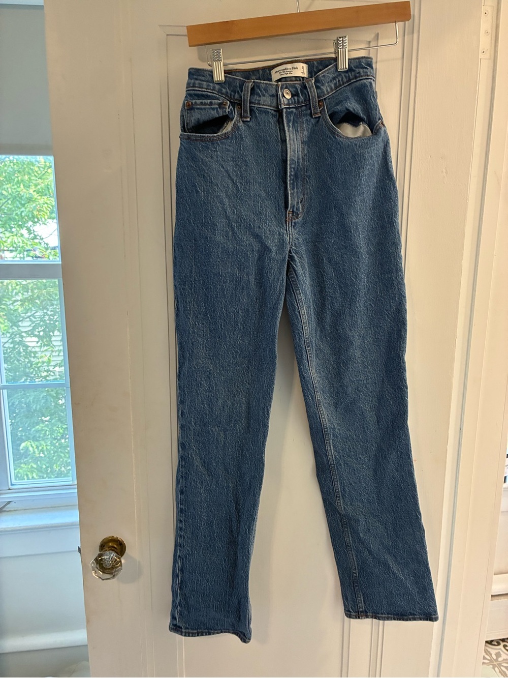 Abercrombie & Fitch Women's Straight-Leg Blue Jeans